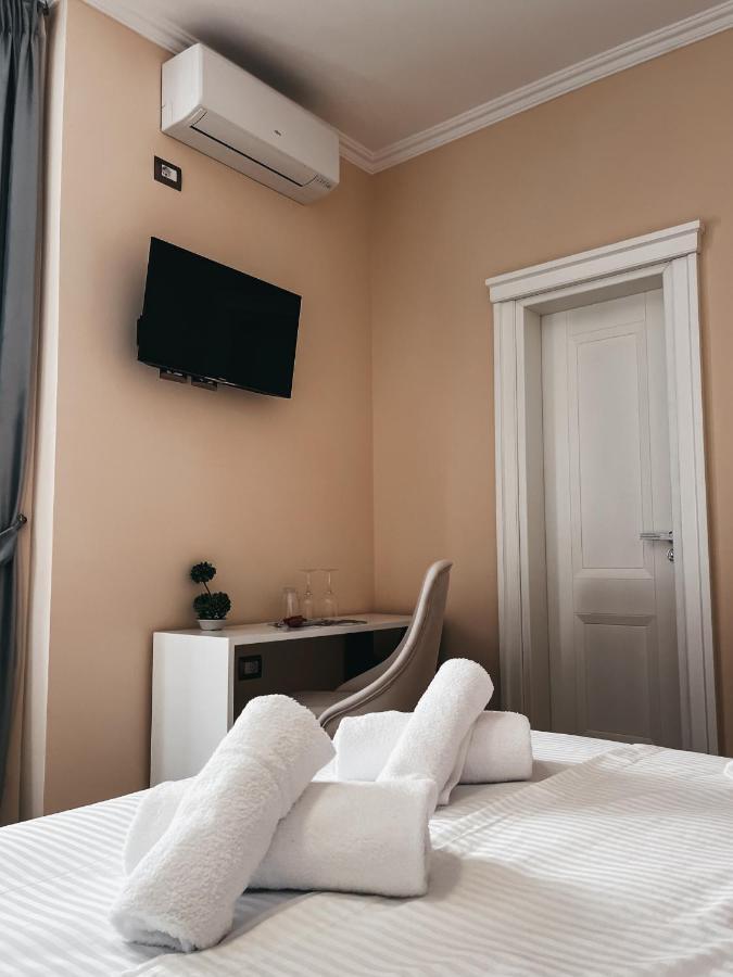 Amansar Boutique Hotel Tirana Buitenkant foto