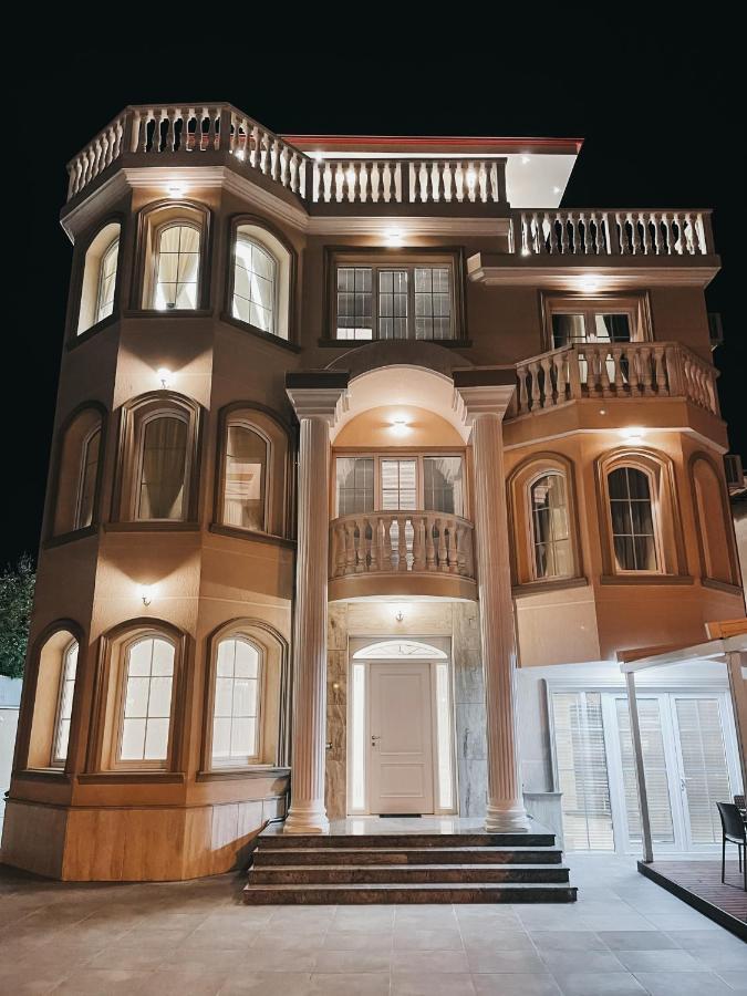 Amansar Boutique Hotel Tirana Buitenkant foto