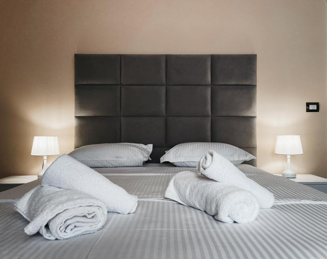 Amansar Boutique Hotel Tirana Buitenkant foto