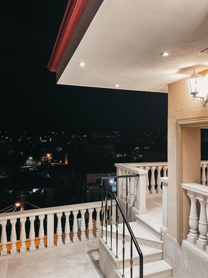 Amansar Boutique Hotel Tirana Buitenkant foto