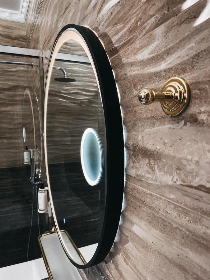 Amansar Boutique Hotel Tirana Buitenkant foto