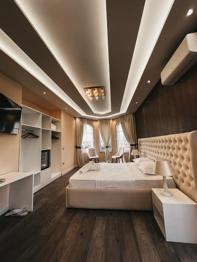Amansar Boutique Hotel Tirana Buitenkant foto