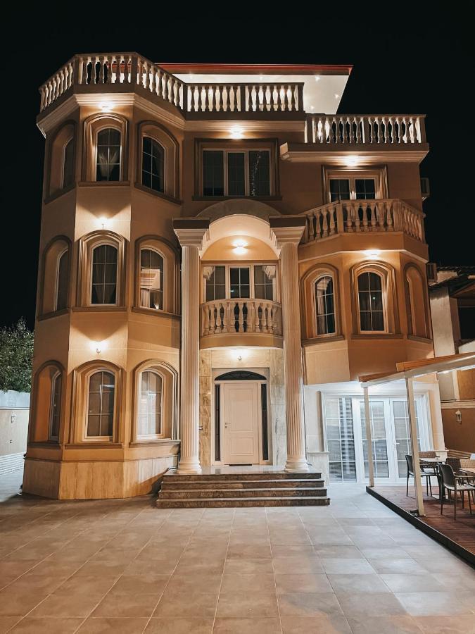 Amansar Boutique Hotel Tirana Buitenkant foto
